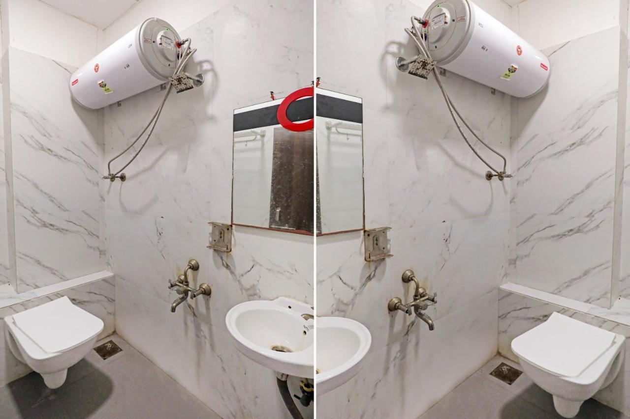 Hotel Gokul Solitaire, Surat Bhatha Kültér fotó