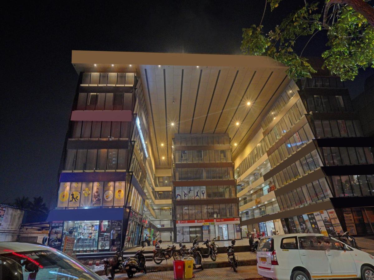 Hotel Gokul Solitaire, Surat Bhatha Kültér fotó